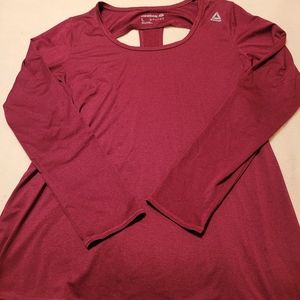 Women's reebok t shirt